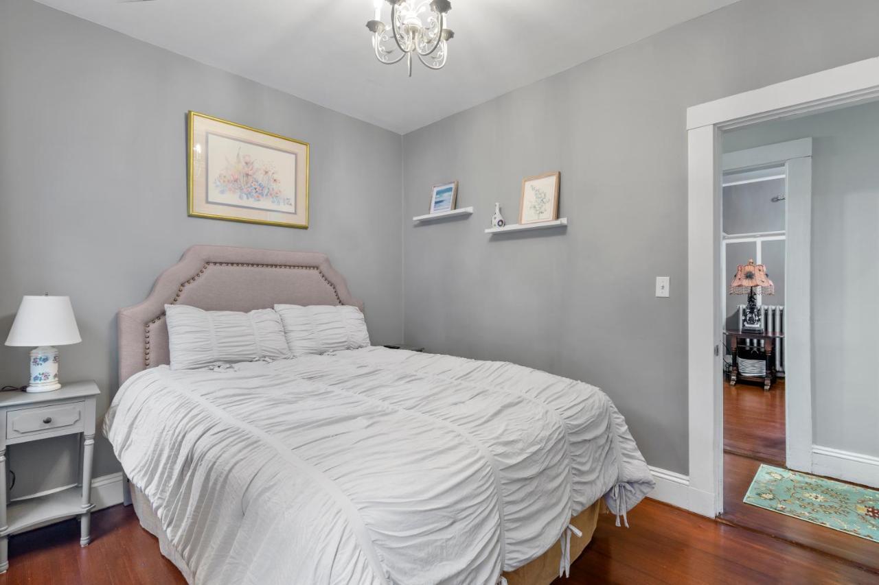 Bright & Spacious 2Br Apartment, Mins From Downtown Boston, Parking Esterno foto