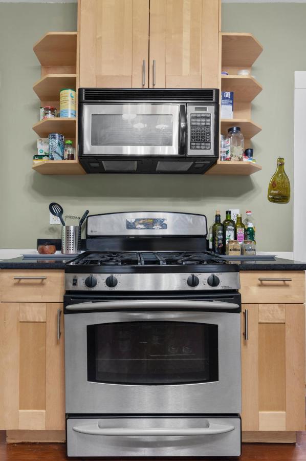 Bright & Spacious 2Br Apartment, Mins From Downtown Boston, Parking Esterno foto